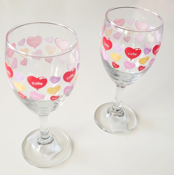 Sold - Picture 1 of 4